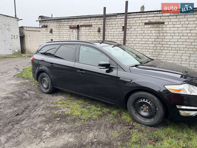 Універсал Ford Mondeo 2012 в Черкасах