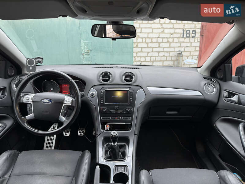 Універсал Ford Mondeo 2012 в Черкасах