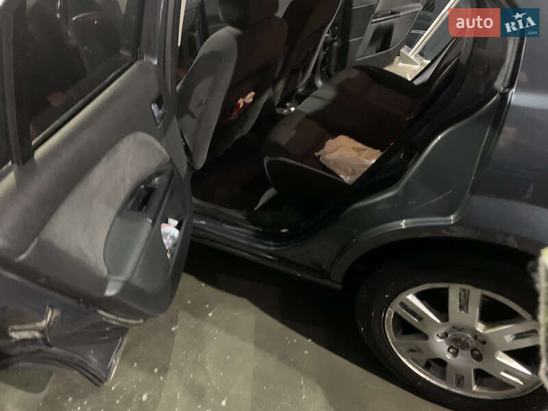 Ліфтбек Ford Mondeo 2005 в Чернівцях фото 8 Ліфтбек Ford Mondeo 2005 в Чернівцях