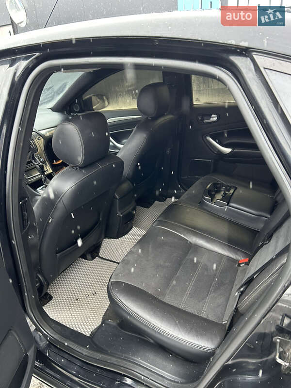 Седан Ford Mondeo 2008 в Киеве