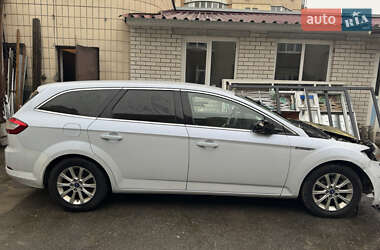 Универсал Ford Mondeo 2014 в Киеве