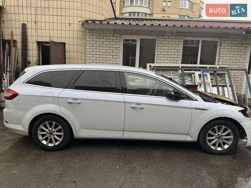 Ford Mondeo 2014 Ford Mondeo 2014