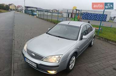Лифтбек Ford Mondeo 2003 в Ужгороде