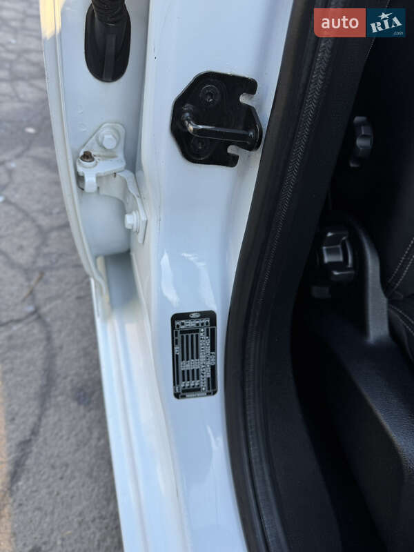 Универсал Ford Mondeo 2010 в Ровно