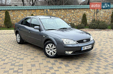 Лифтбек Ford Mondeo 2004 в Могилев-Подольске