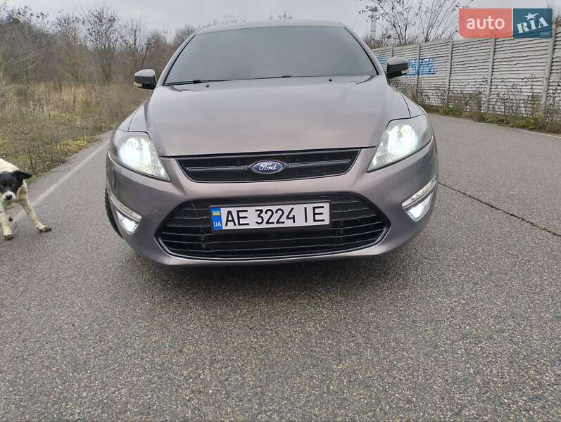 Седан Ford Mondeo 2012 в Днепре
