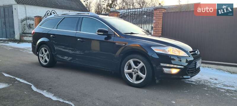 Универсал Ford Mondeo 2010 в Нововолынске