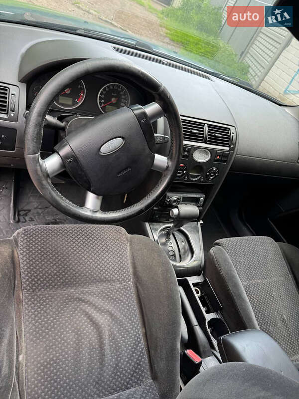 Седан Ford Mondeo 2001 в Чернигове