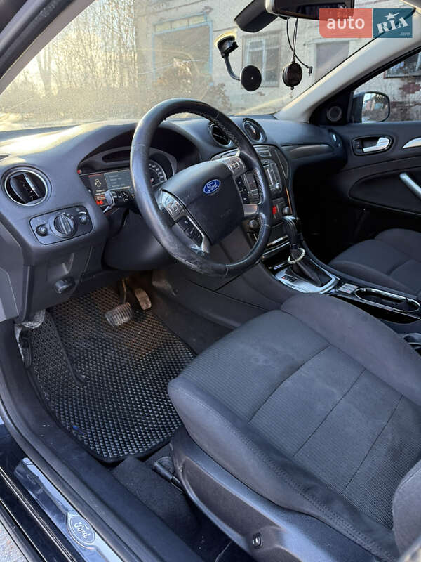 Универсал Ford Mondeo 2009 в Глухове