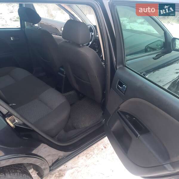 Универсал Ford Mondeo 2003 в Сторожинце фото 3 Универсал Ford Mondeo 2003 в Сторожинце