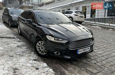 Лифтбек Ford Mondeo 2015 в Киеве