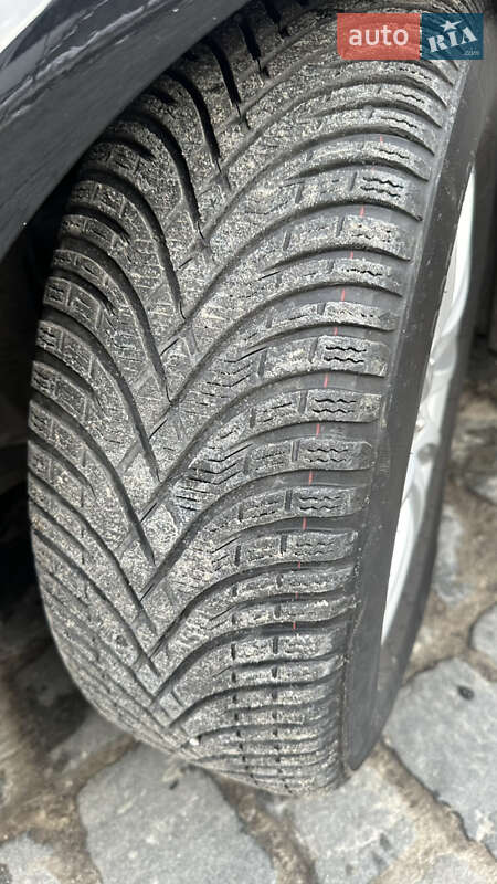 Лифтбек Ford Mondeo 2015 в Киеве фото 11 Лифтбек Ford Mondeo 2015 в Киеве