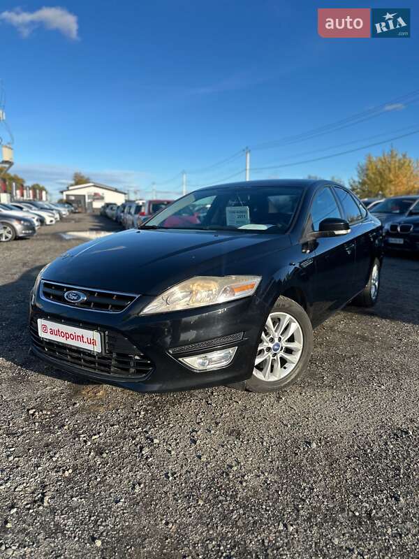 Седан Ford Mondeo 2011 в Белогородке