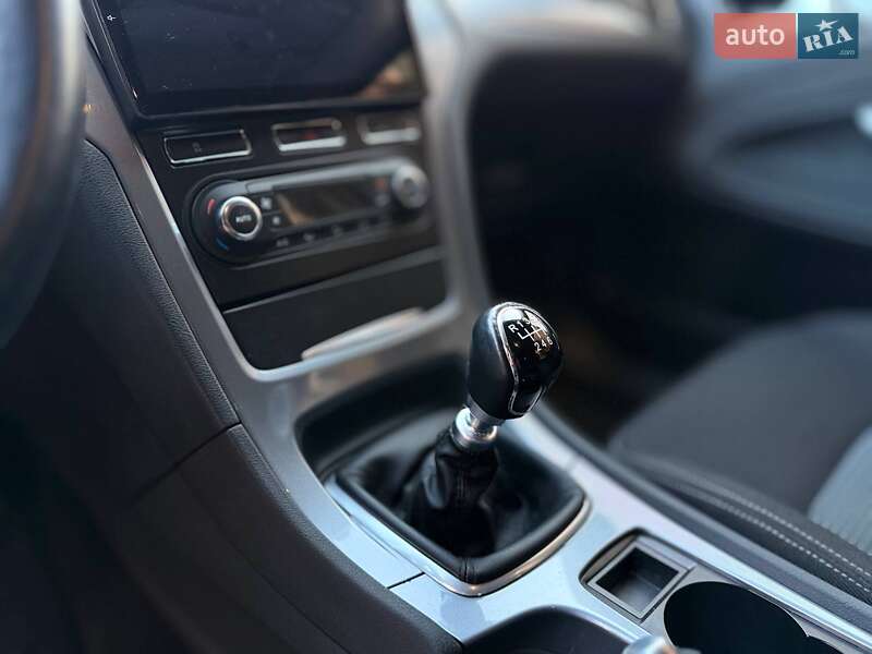 Лифтбек Ford Mondeo 2013 в Николаеве