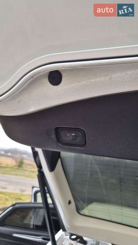 Ліфтбек Ford Mondeo 2015 в Львові фото 54 Ліфтбек Ford Mondeo 2015 в Львові