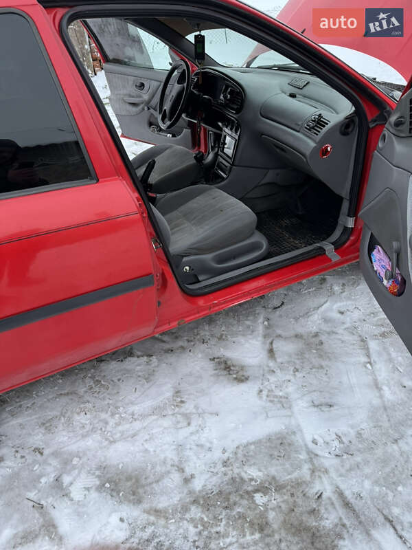 Ліфтбек Ford Mondeo 1995 в Рудки фото 4 Ліфтбек Ford Mondeo 1995 в Рудки