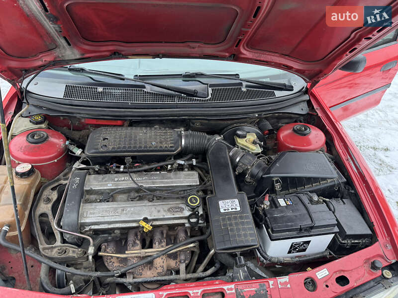 Ліфтбек Ford Mondeo 1995 в Рудки фото 3 Ліфтбек Ford Mondeo 1995 в Рудки