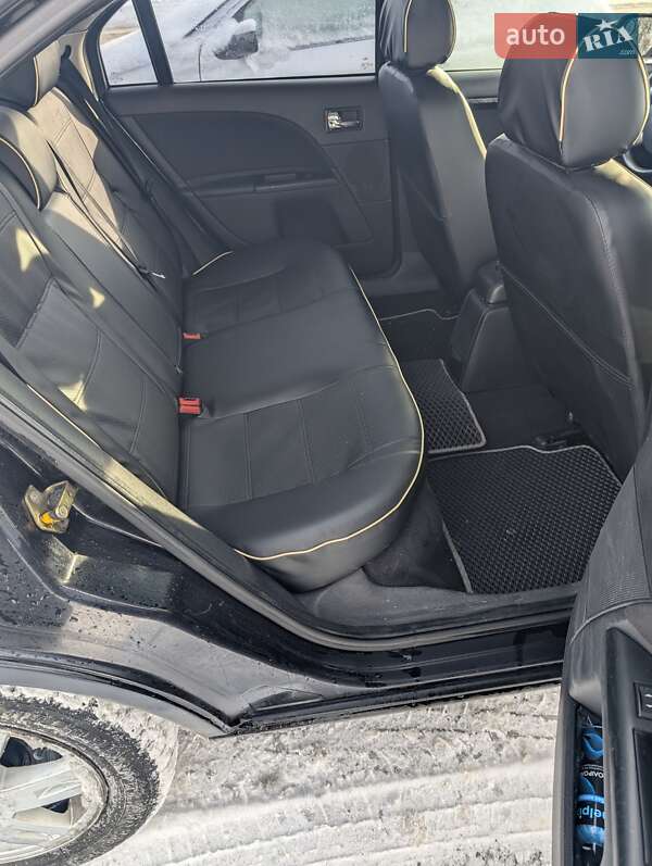 Седан Ford Mondeo 2006 в Киеве