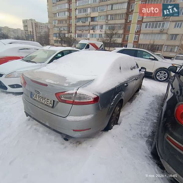 Седан Ford Mondeo 2011 в Киеве