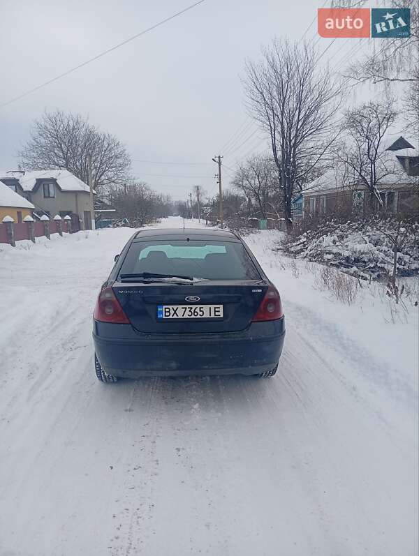 Лифтбек Ford Mondeo 2003 в Шепетовке