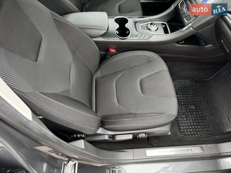 Лифтбек Ford Mondeo 2019 в Киеве