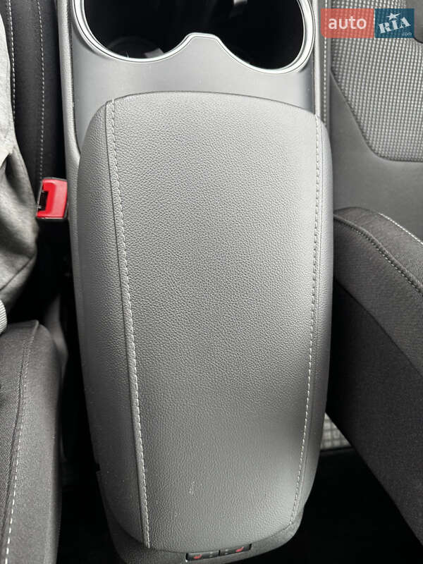 Лифтбек Ford Mondeo 2019 в Киеве