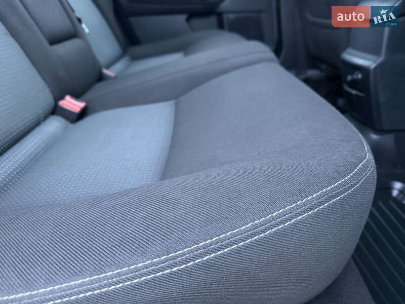 Седан Ford Mondeo 2010 в Ровно