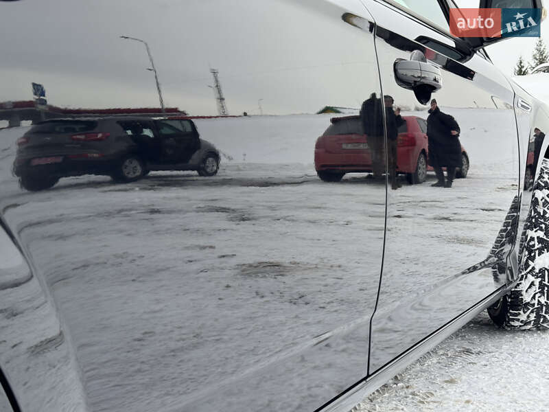 Универсал Ford Mondeo 2011 в Стрые