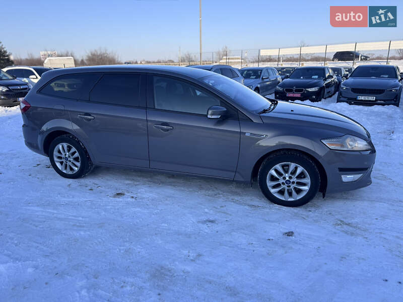 Универсал Ford Mondeo 2011 в Ивано-Франковске