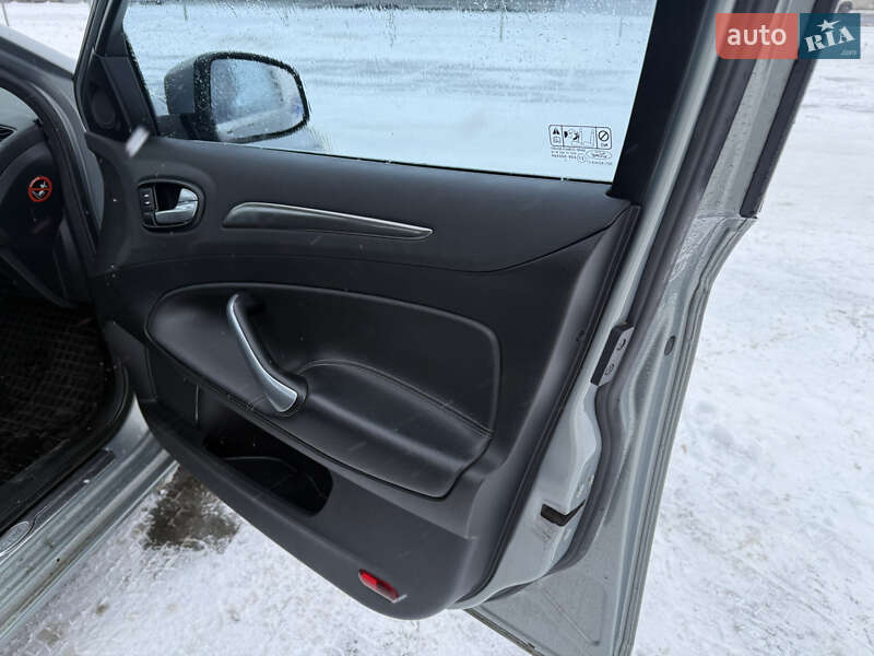 Лифтбек Ford Mondeo 2007 в Борисполе