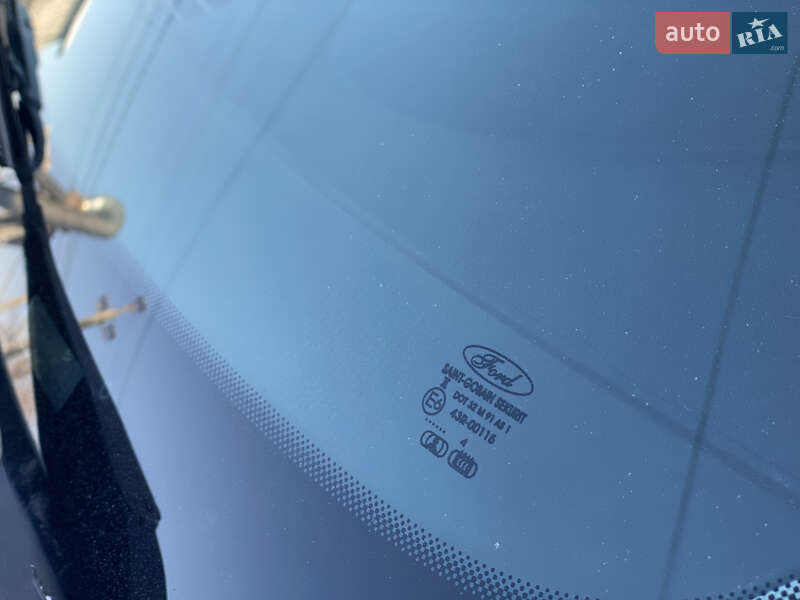 Лифтбек Ford Mondeo 2004 в Житомире