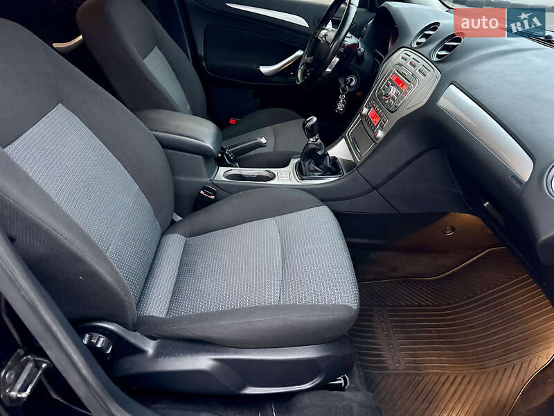 Седан Ford Mondeo 2007 в Хмельницькому