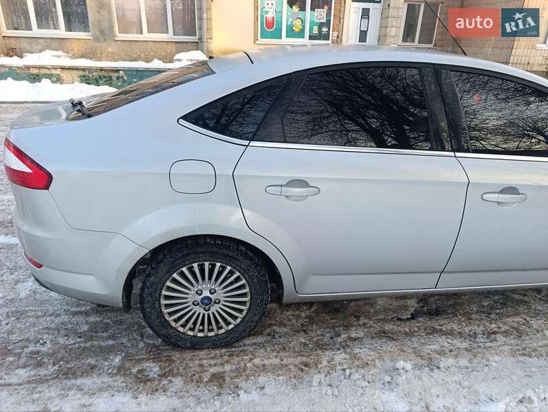 Лифтбек Ford Mondeo 2009 в Коломые фото 8 Лифтбек Ford Mondeo 2009 в Коломые
