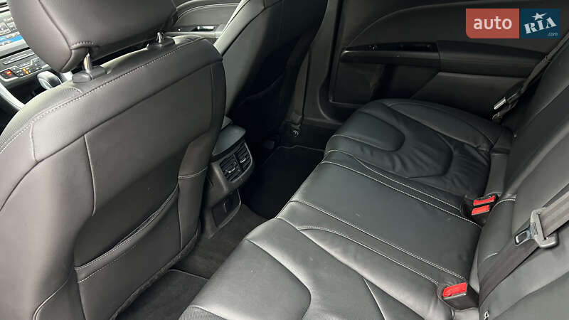 Седан Ford Mondeo 2016 в Львові фото 27 Седан Ford Mondeo 2016 в Львові