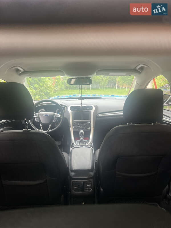 Ліфтбек Ford Mondeo 2015 в Стрию