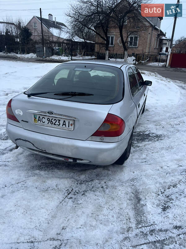 Ford Mondeo 1999 Ford Mondeo 1999