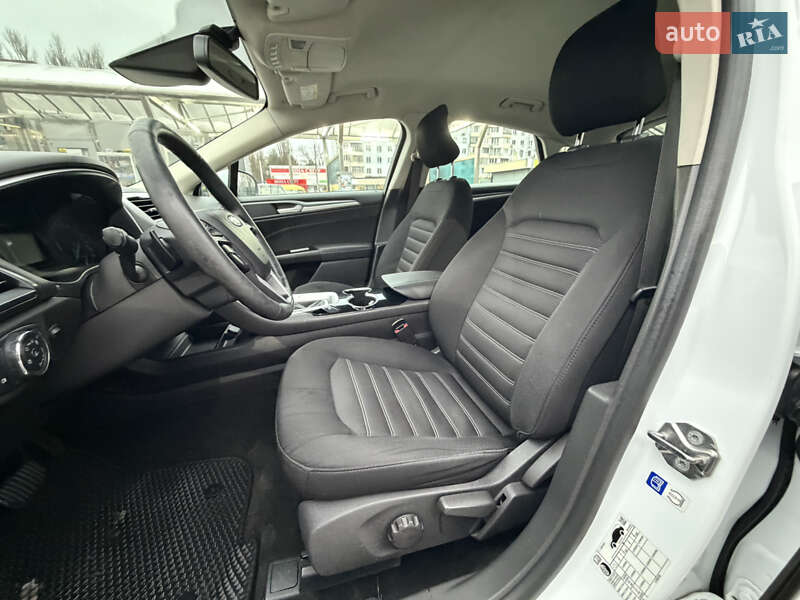 Лифтбек Ford Mondeo 2017 в Одессе