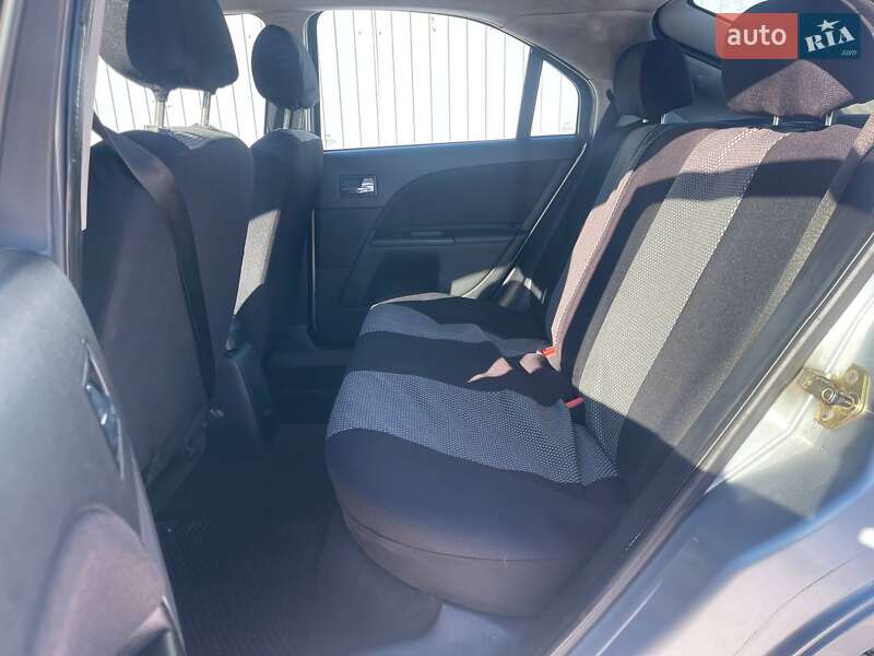 Ліфтбек Ford Mondeo 2006 в Києві