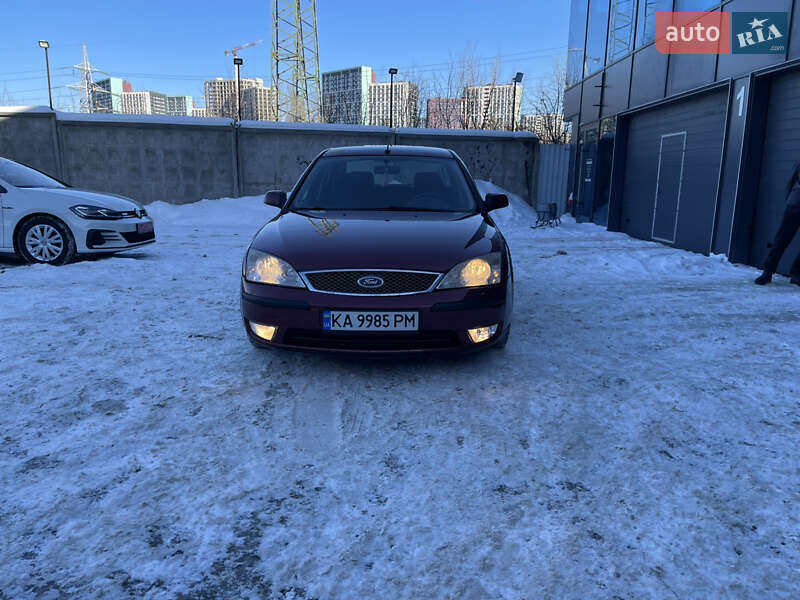 Седан Ford Mondeo 2004 в Києві