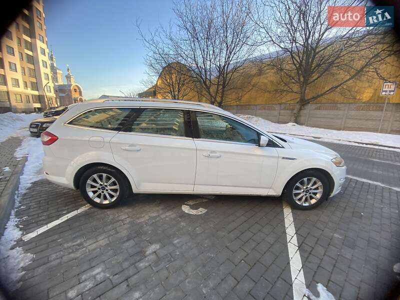 Универсал Ford Mondeo 2012 в Луцке