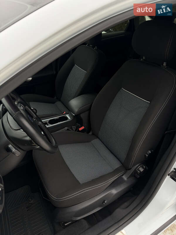 Седан Ford Mondeo 2010 в Киеве фото 28 Седан Ford Mondeo 2010 в Киеве