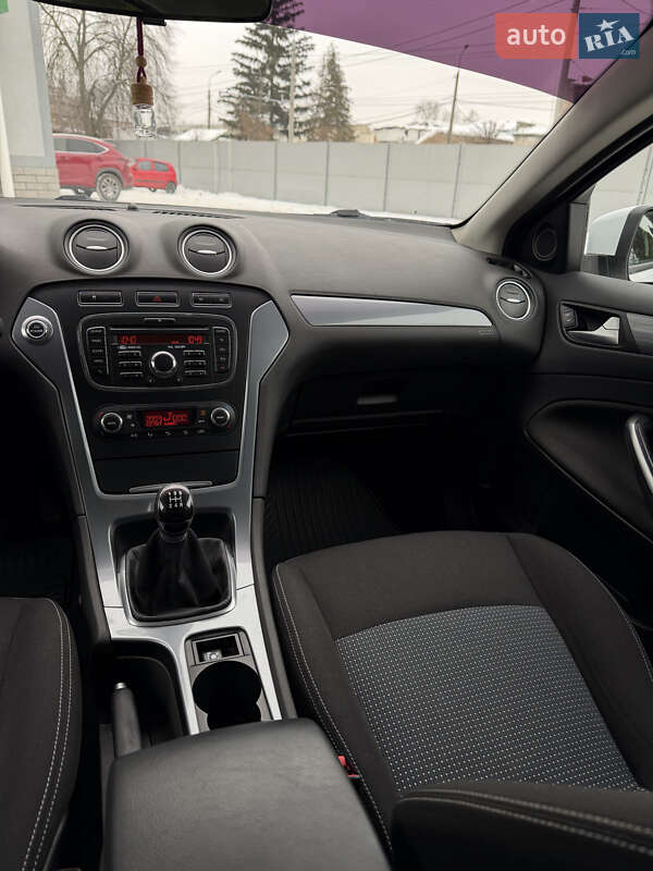 Седан Ford Mondeo 2010 в Киеве фото 44 Седан Ford Mondeo 2010 в Киеве