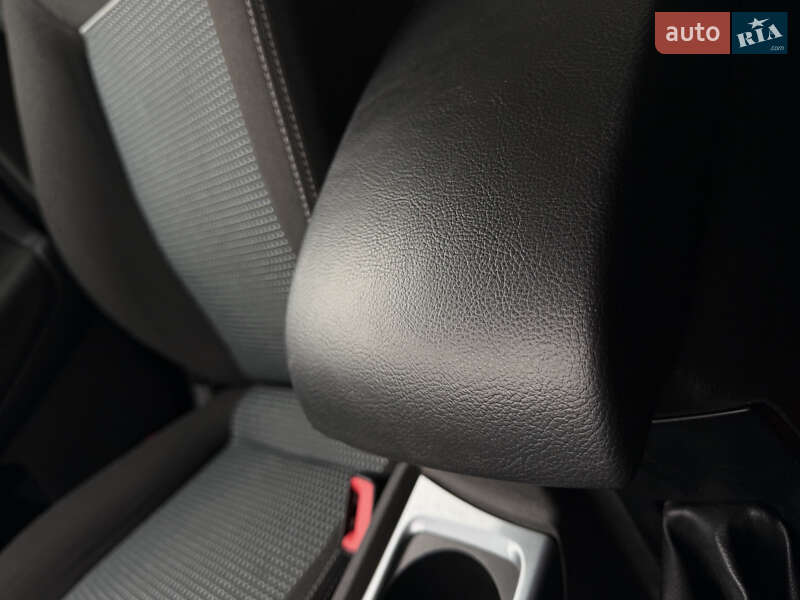 Седан Ford Mondeo 2010 в Киеве фото 48 Седан Ford Mondeo 2010 в Киеве