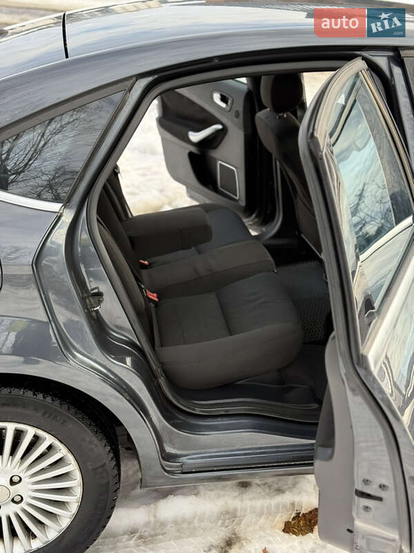 Лифтбек Ford Mondeo 2007 в Луцке фото 39 Лифтбек Ford Mondeo 2007 в Луцке