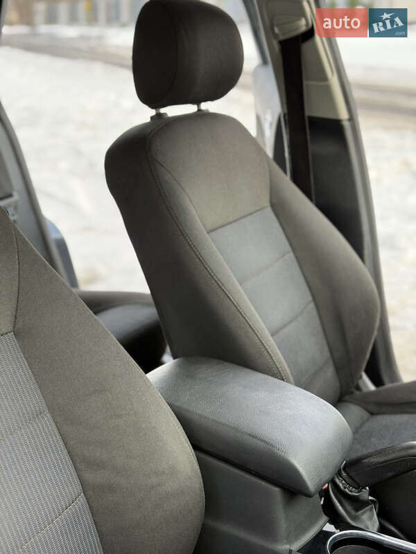 Лифтбек Ford Mondeo 2007 в Луцке фото 54 Лифтбек Ford Mondeo 2007 в Луцке