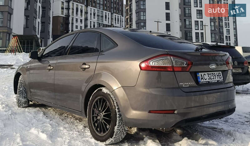 Ford Mondeo 2013