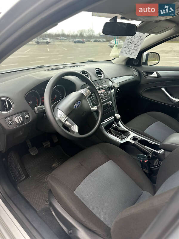 Лифтбек Ford Mondeo 2011 в Запорожье фото 11 Лифтбек Ford Mondeo 2011 в Запорожье