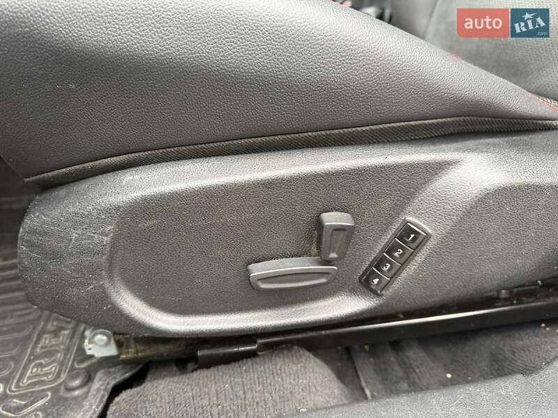 Ліфтбек Ford Mondeo 2010 в Береговому фото 16 Ліфтбек Ford Mondeo 2010 в Береговому