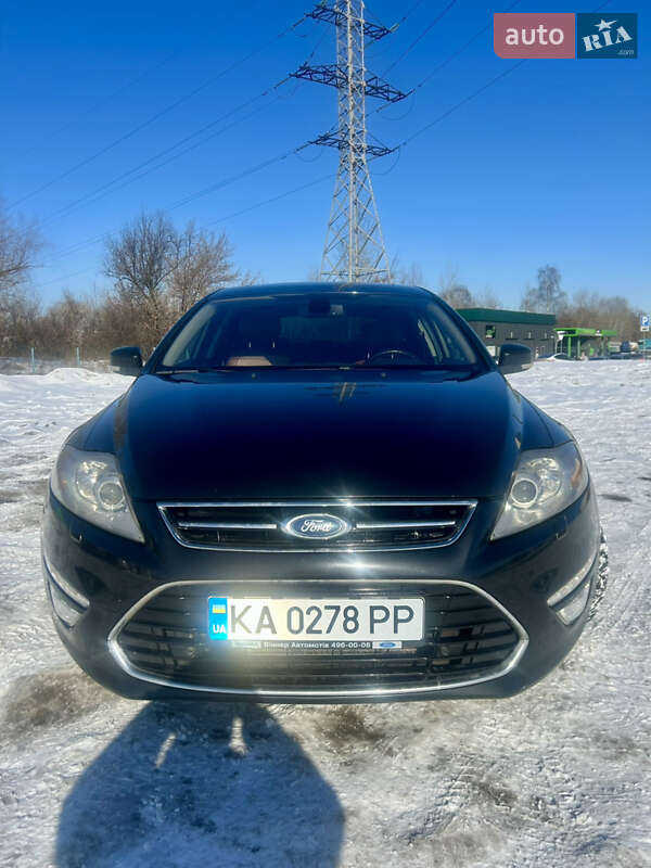 Лифтбек Ford Mondeo 2014 в Киеве