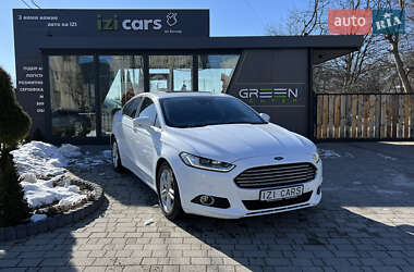 Седан Ford Mondeo 2015 в Львове